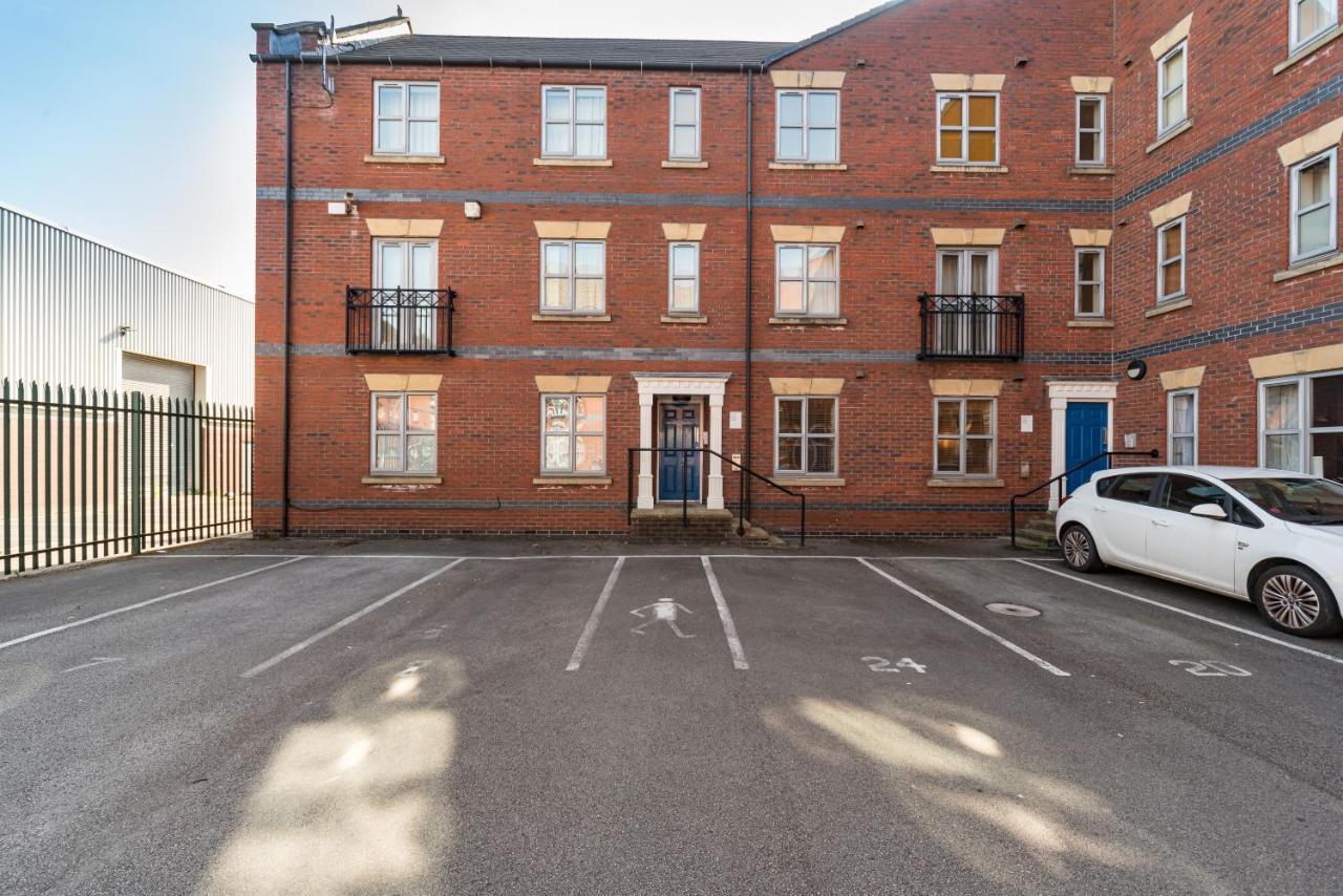 City Centre Posh Parlour Gated Parking 1Bed Wifi Кінгстон-апон-Галл Екстер'єр фото